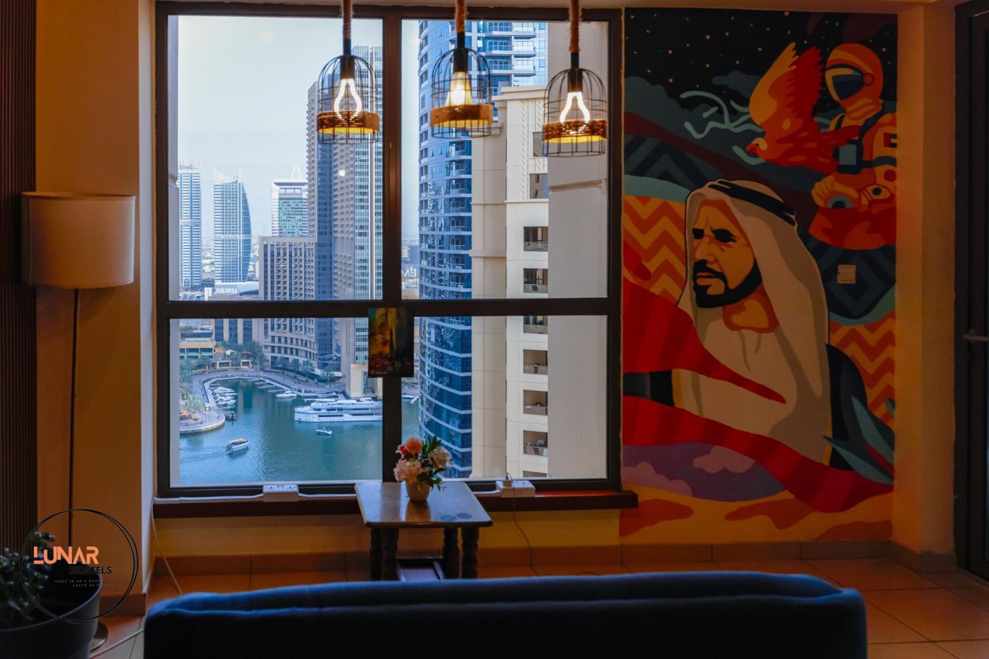 Lunar Hostel - Jbr ドバイ エクステリア 写真